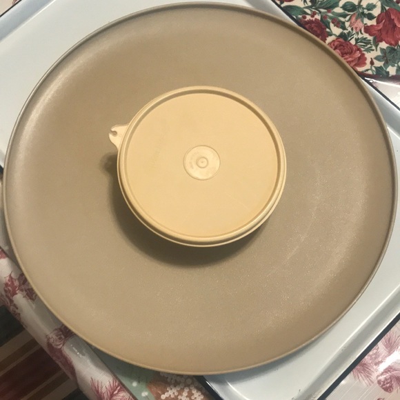 Vintage Tupperware Chip & Dip Tray - Picture 1 of 11